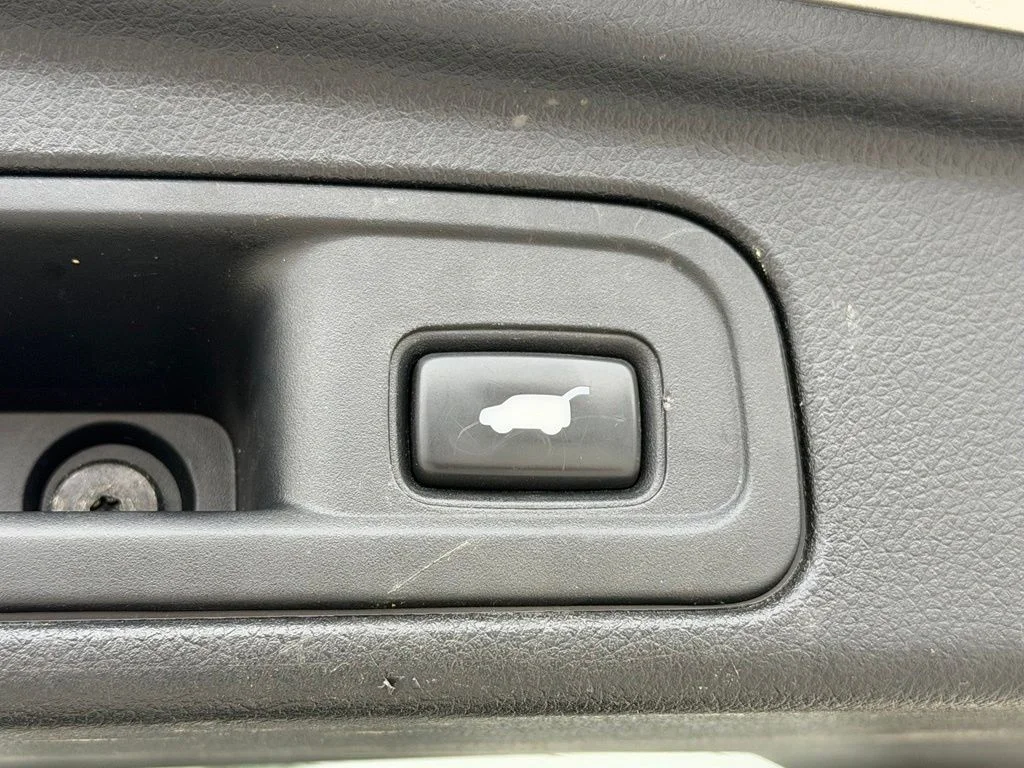 Used 2018  Honda EX-L image 11