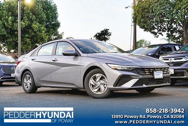 2026 Hyundai Elantra SE