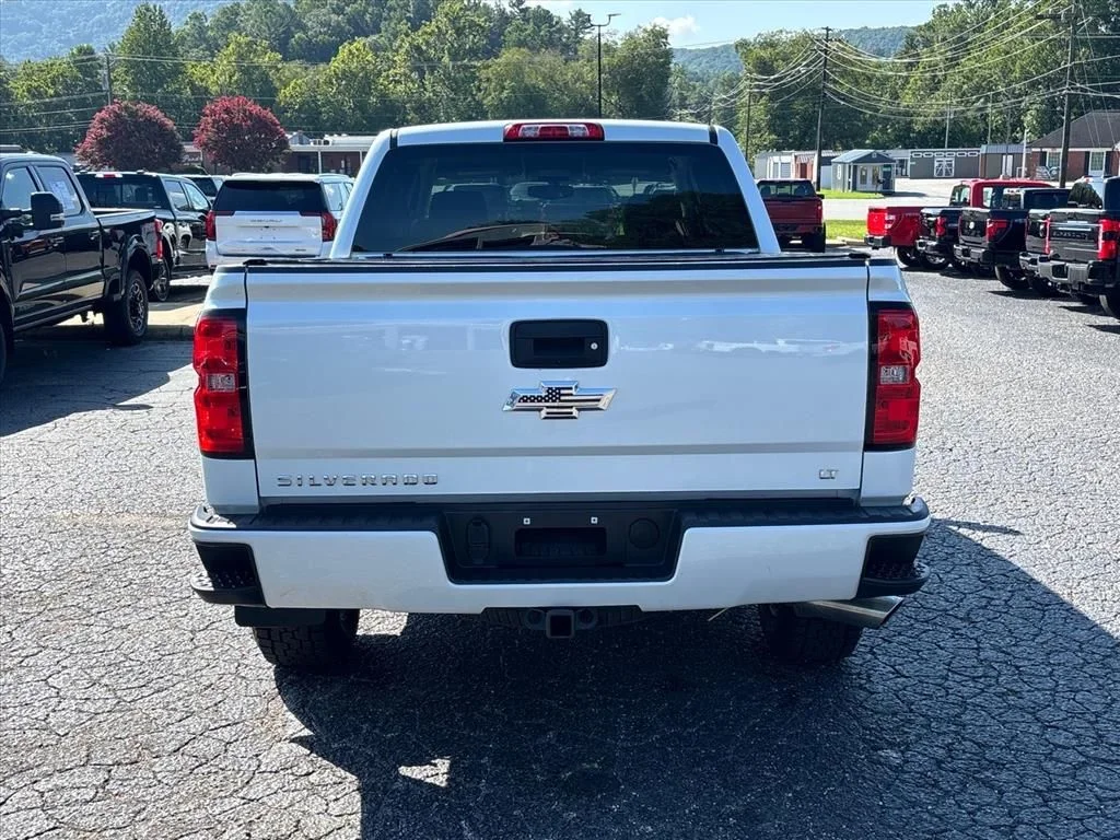 Used 2018 Beige Chevrolet LT image 6