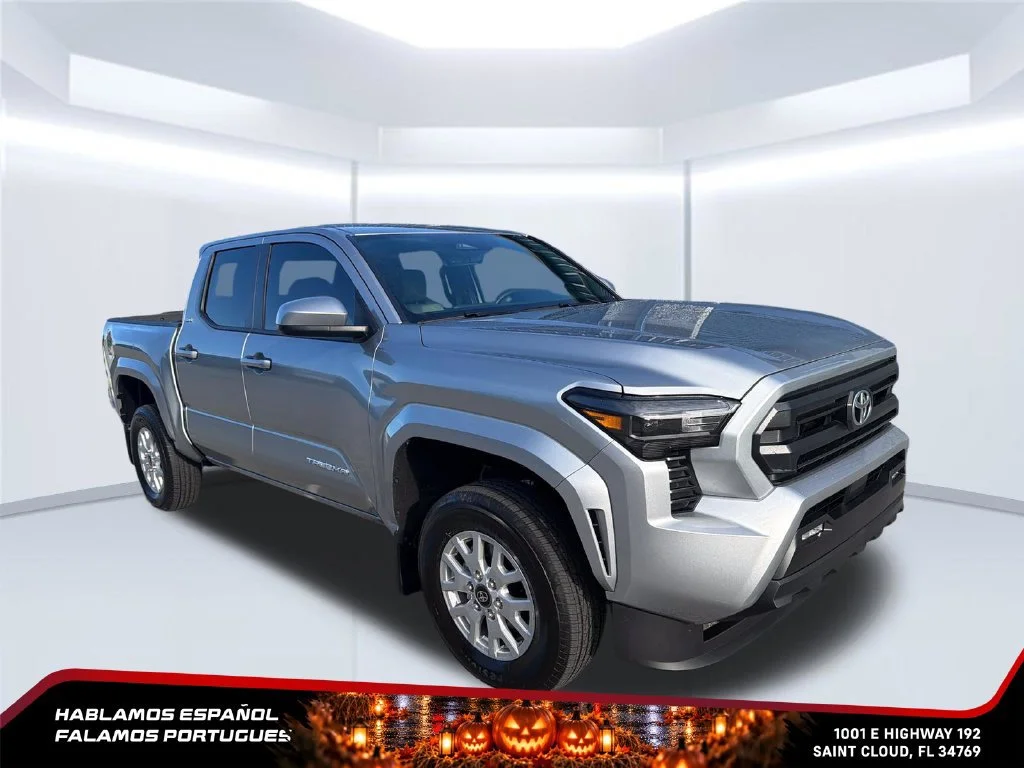 Used 2026 Silver Toyota SR5 image 7
