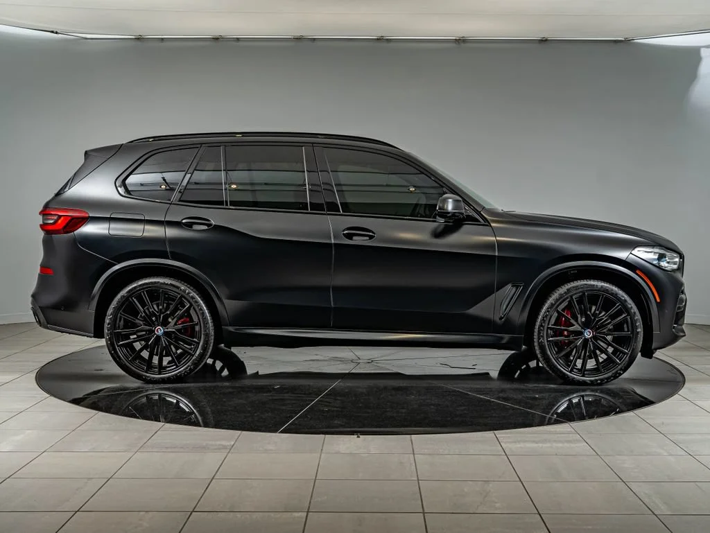 Used 2023 Special Order Color BMW M50i image 4