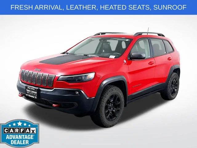 Used 2019 Red Jeep Trailhawk image 3