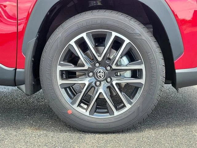 New 2026 Soul Red Crystal Toyota XLE image 5