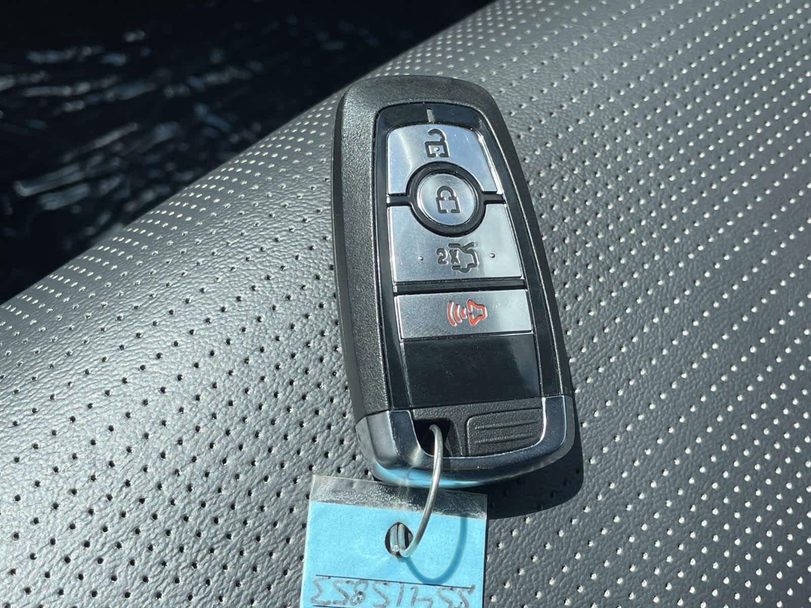 New 2025 Vapor Blue Metallic Ford GT Premium image 4