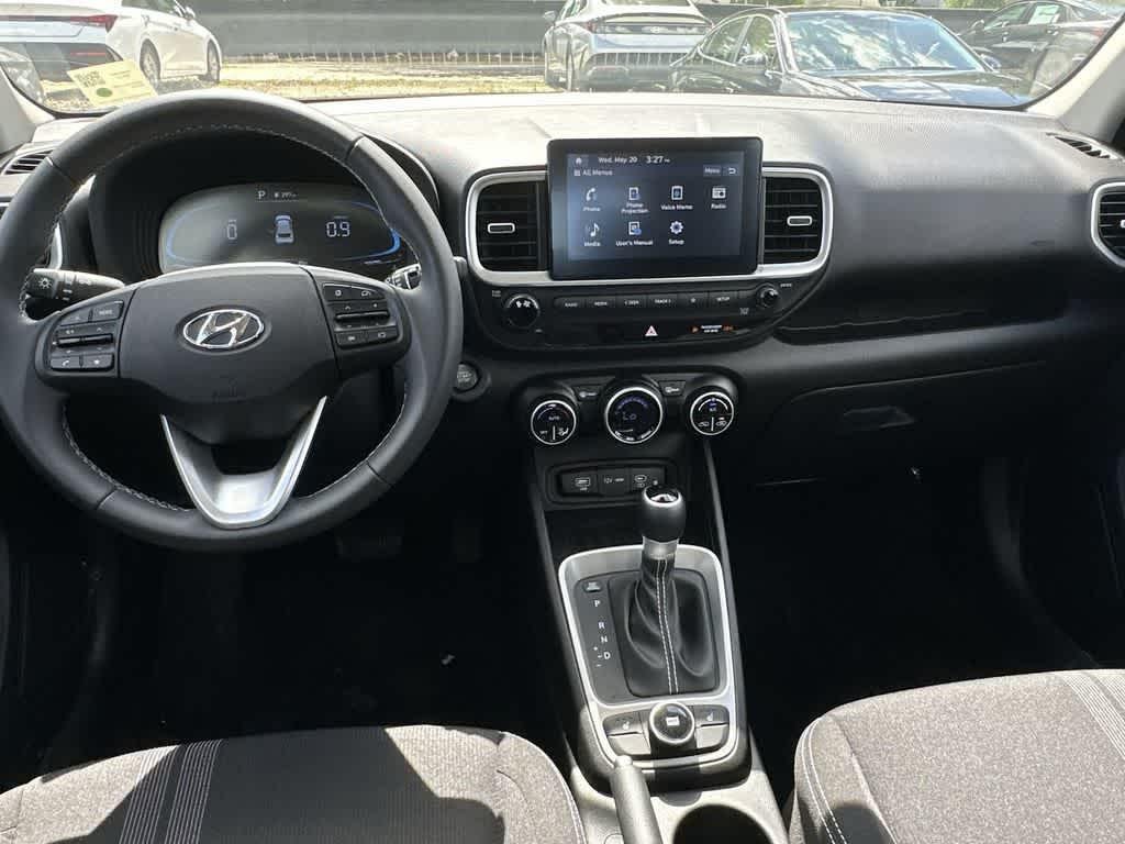 2026 Hyundai Venue SEL - Photo 15