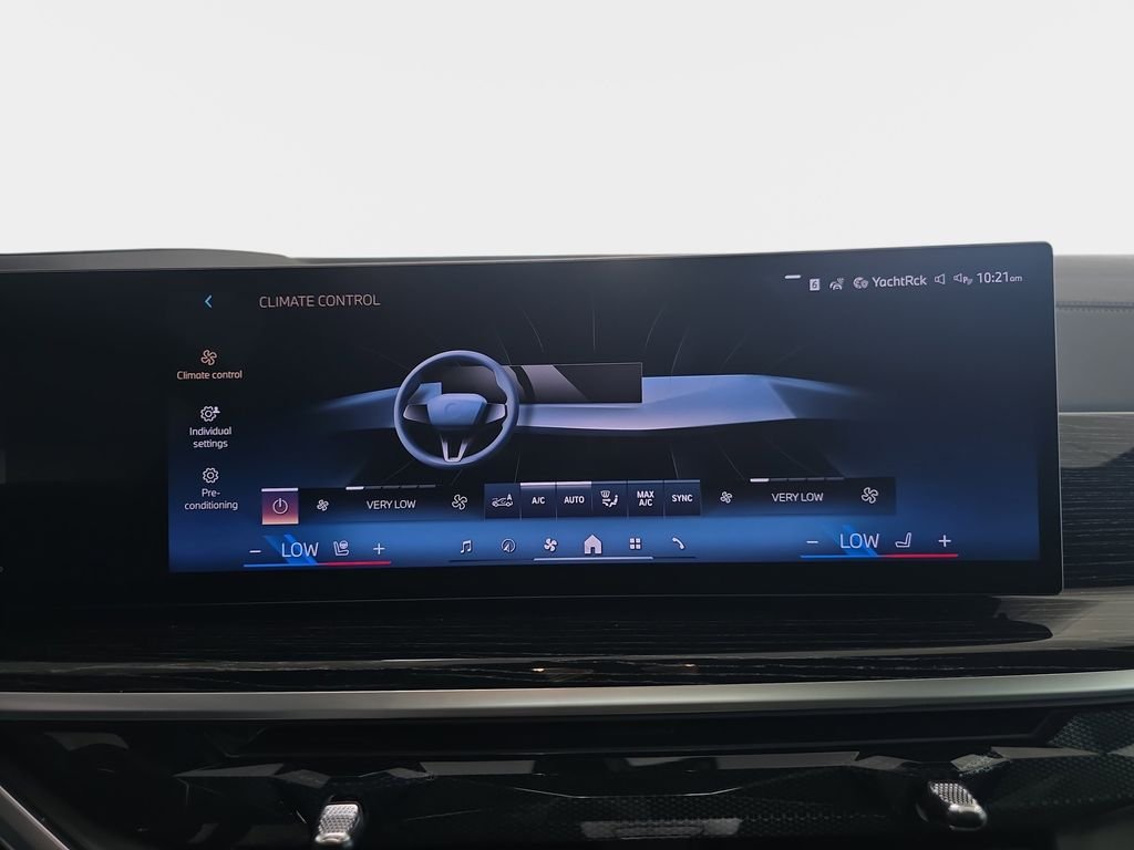 New 2026 Tanzanite Blue II Metallic BMW sDrive40i image 18
