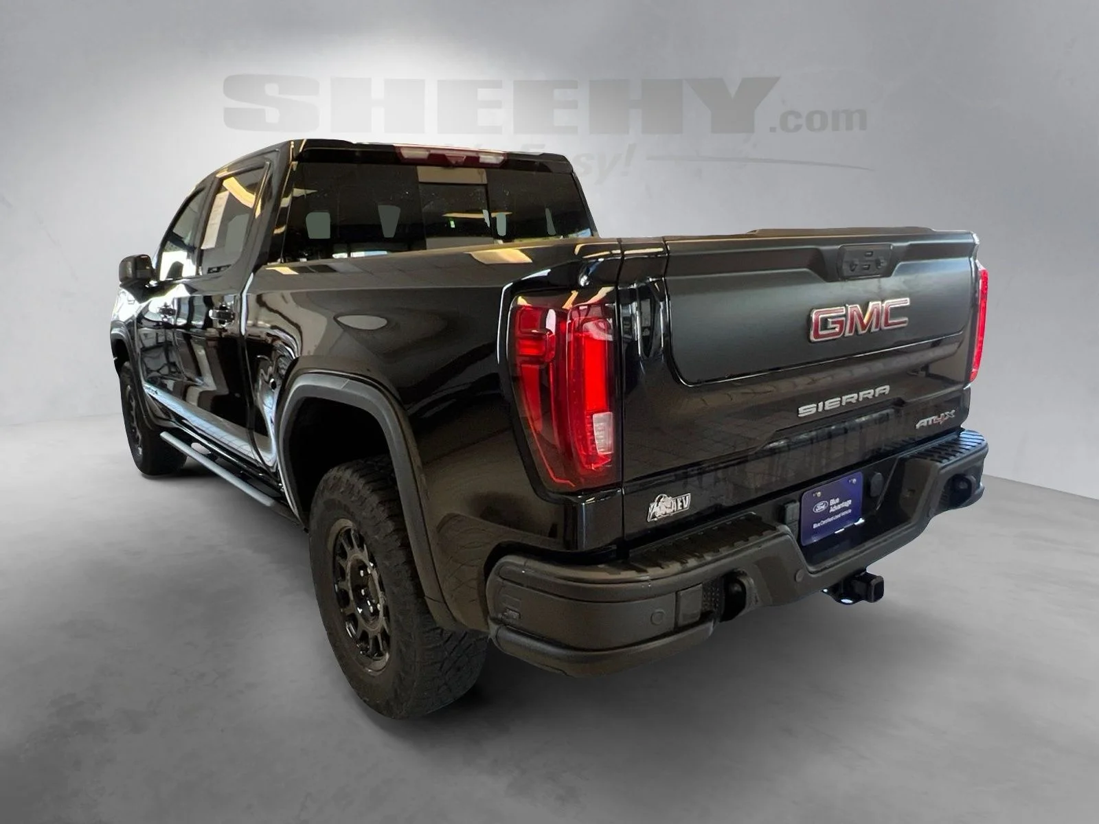 Used 2024 Onyx Black GMC AT4X image 14
