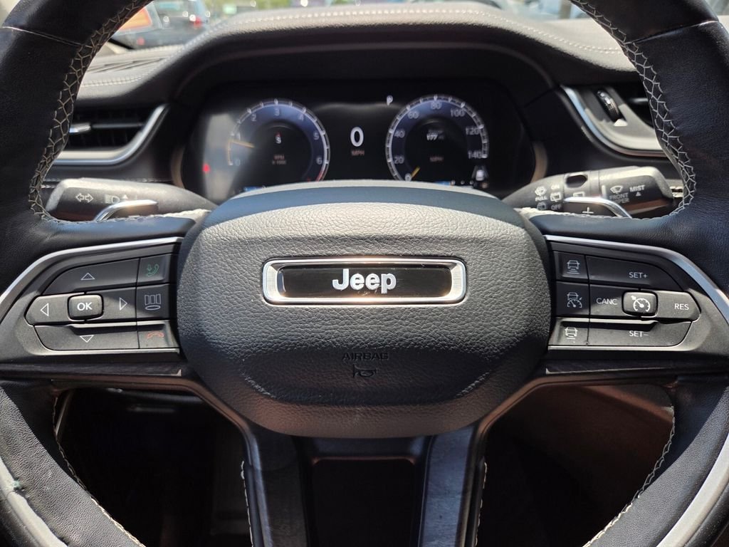 Used 2022 White Jeep Limited image 34