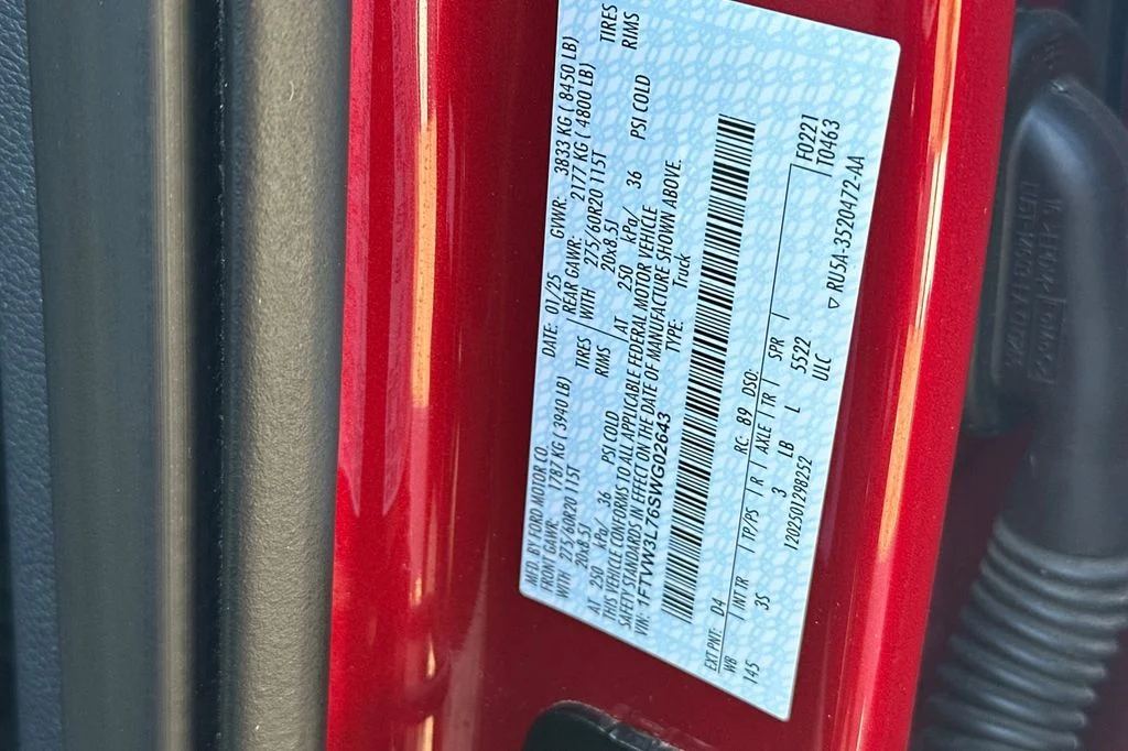 Used 2025 Red Ford Flash image 29