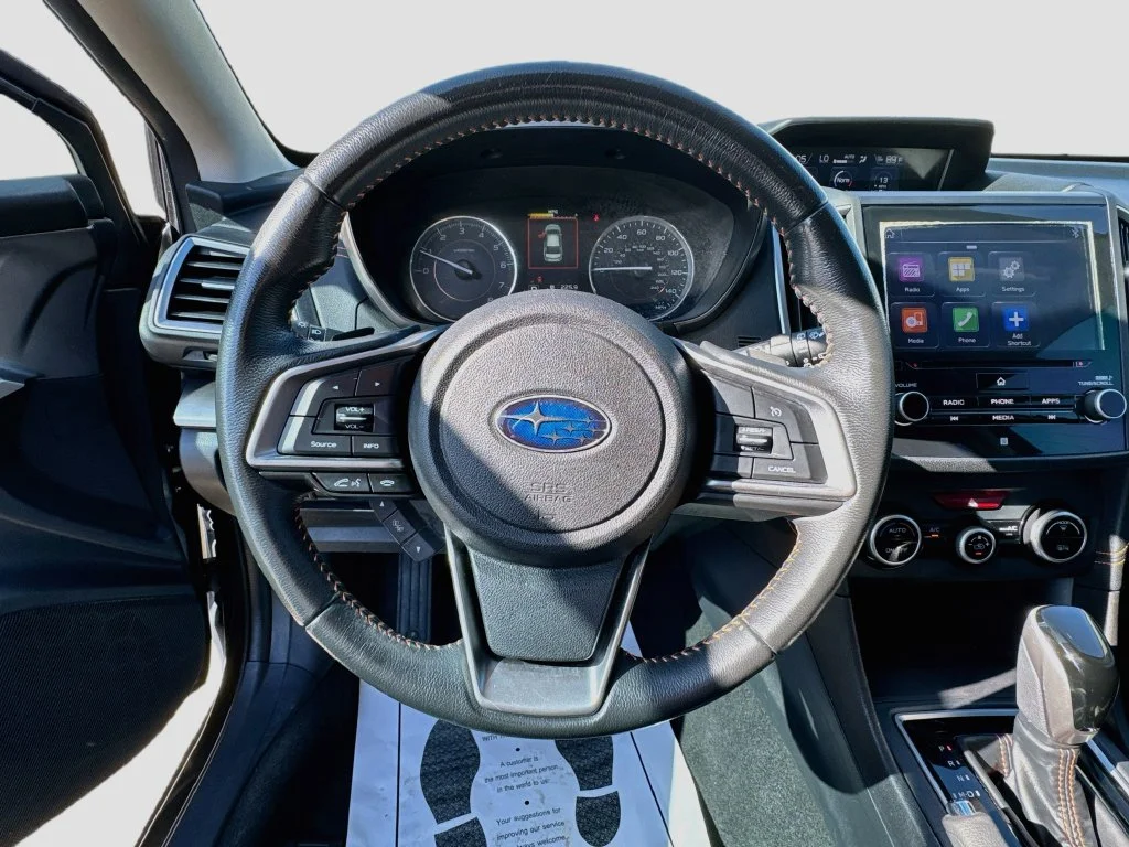 Used 2018 Gray Subaru 2.0i Limited image 12