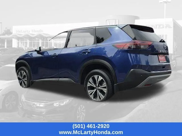 Used 2023 Blue Nissan SV image 3