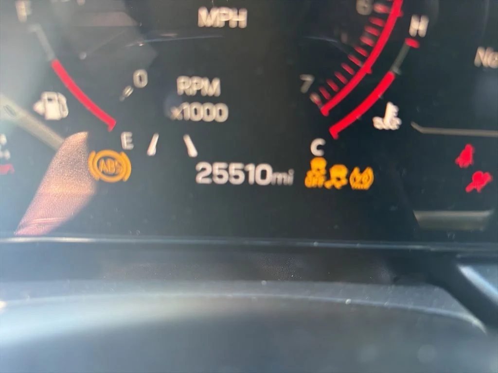Used 2026 Silver GMC Elevation image 11