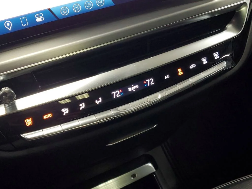 2026 Cadillac LYRIQ Premium Sport - Photo 13