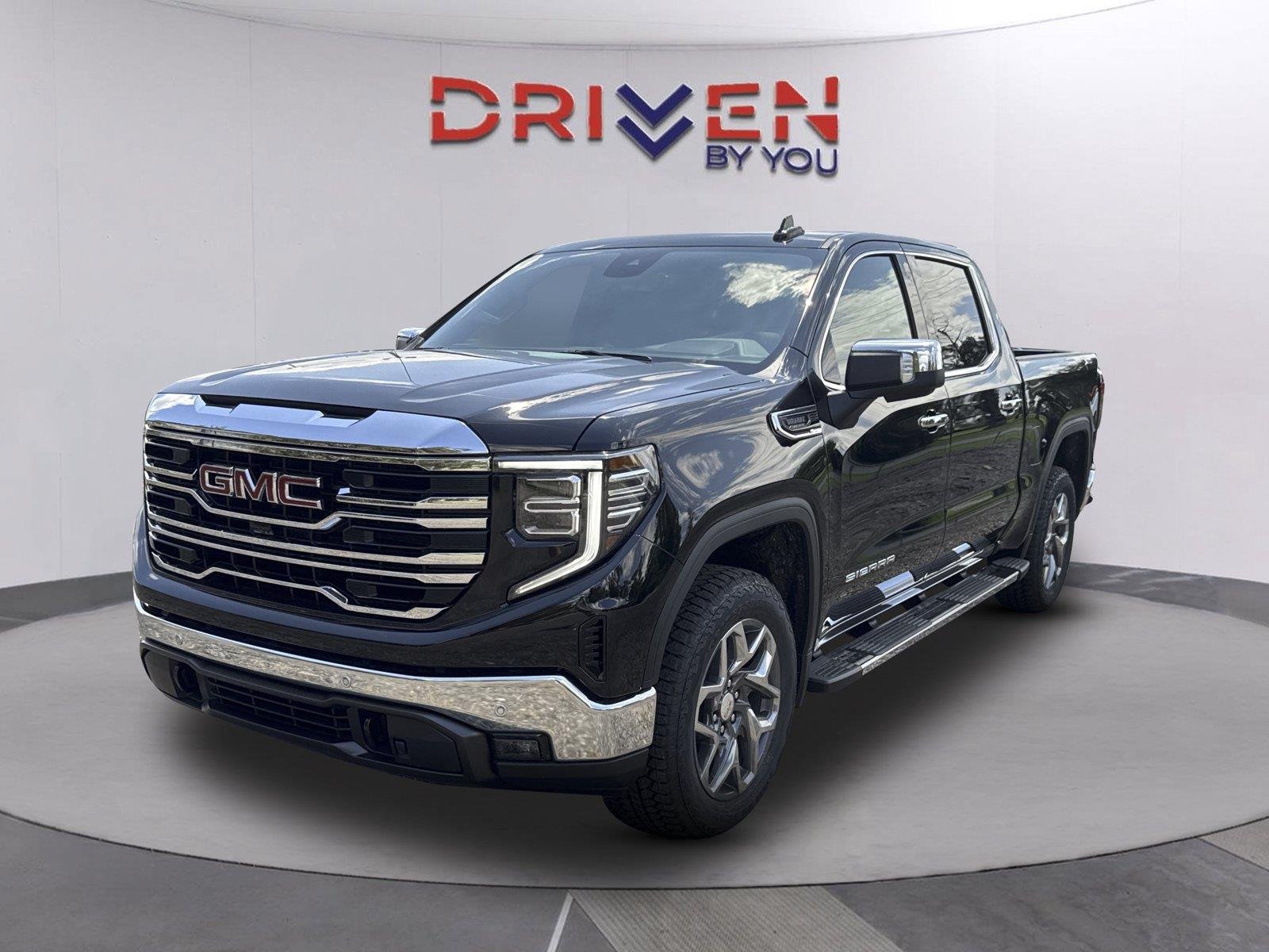 New 2026 Onyx Black GMC SLT image 8