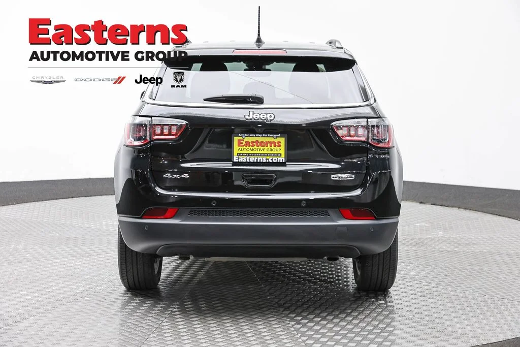 Certified Used 2024 Black Jeep Latitude Lux image 8