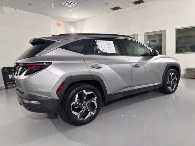 Used 2022 Silver Hyundai Limited image 12