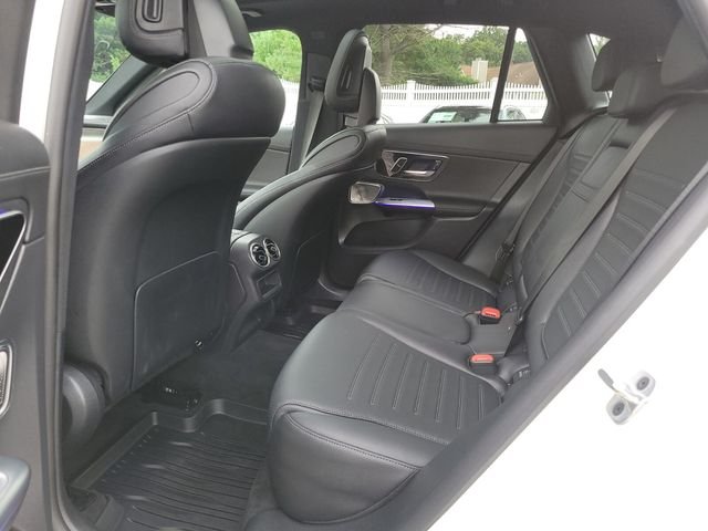 Used 2023 White Mercedes-Benz GLC 300 image 17