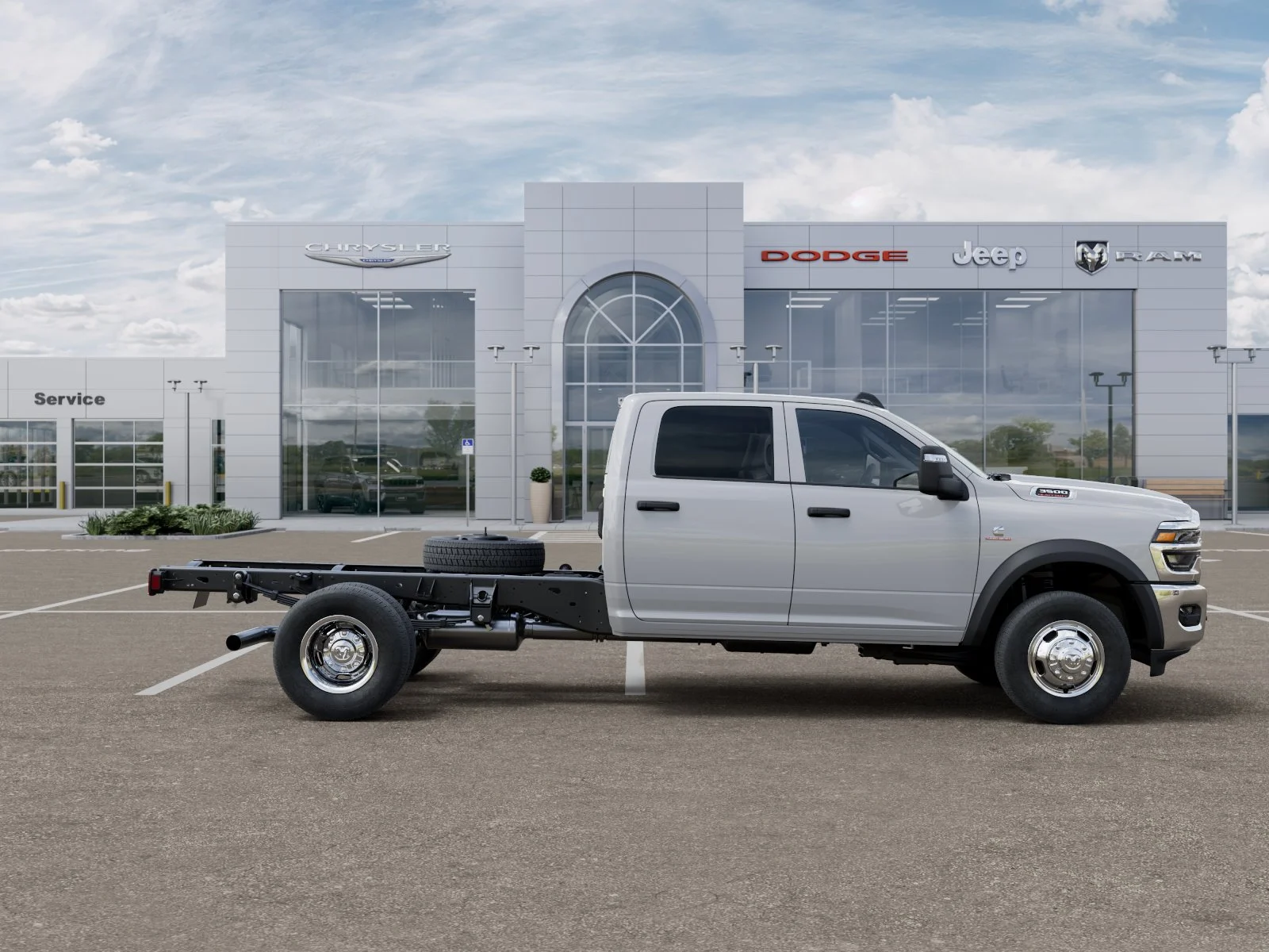 New 2026 Bright White Clear-Coat Exterior Paint RAM Tradesman image 50
