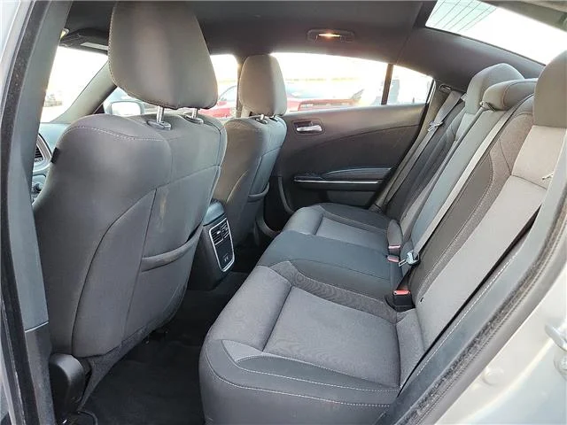Used 2022 Silver Dodge SXT Rear-Wheel Drive image 9