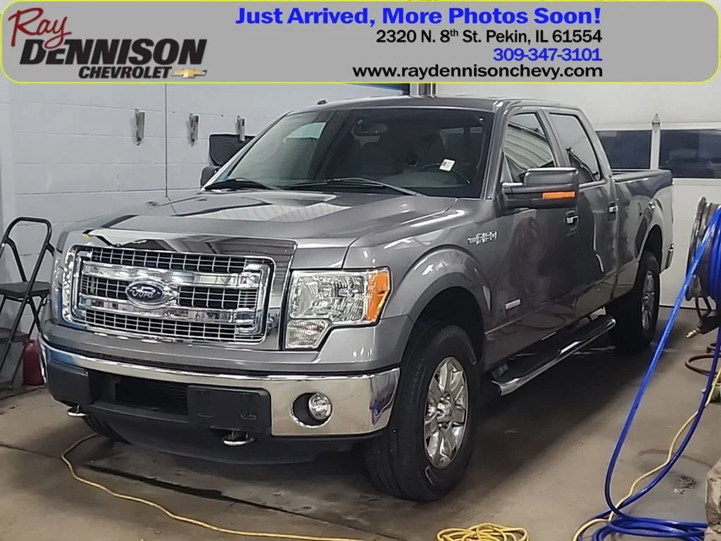 2013 Ford F-150 XL 4x4 SuperCrew 145-in's photo