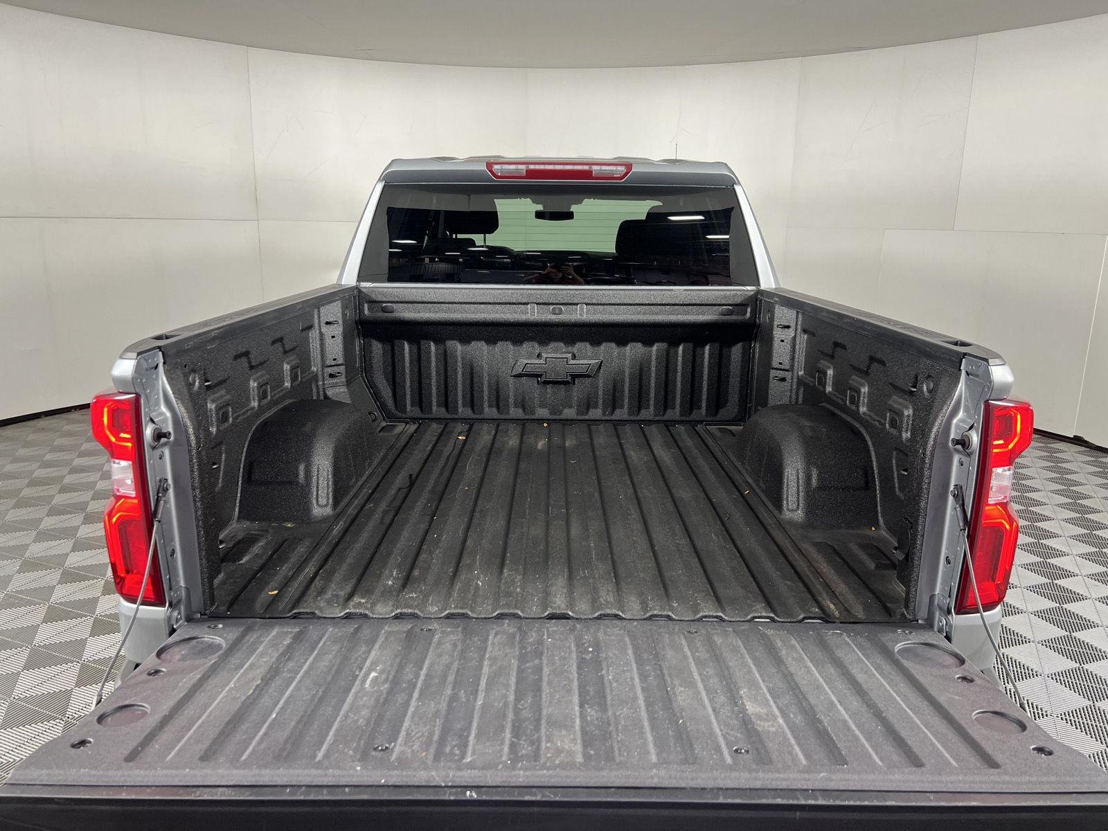 Used 2026 Sterling Gray Metallic Chevrolet RST image 3