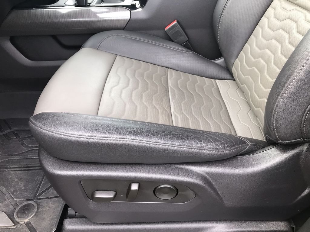 Used 2023 Gray Chevrolet ZR2 image 12