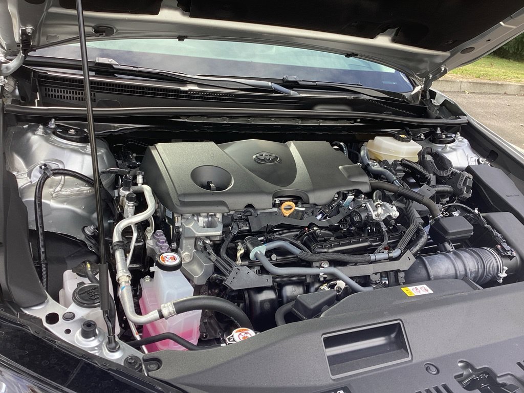 Certified Used 2025 Silver Toyota LE image 22