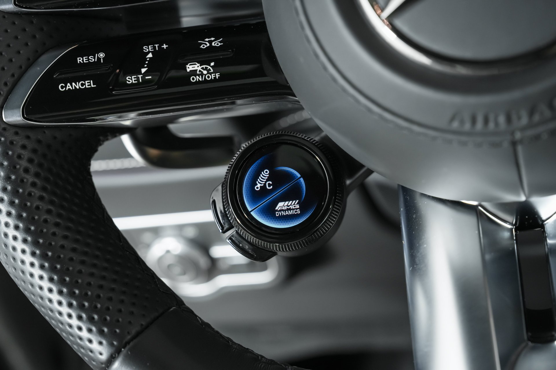 Used 2025  Mercedes-Benz G 63 AMG® image 27