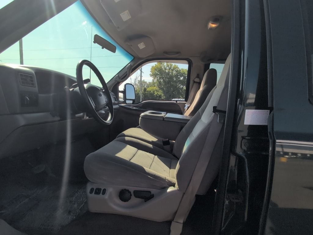 Used 2002 Green Ford XLT image 15