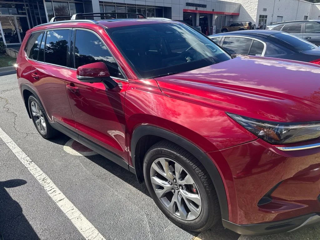 Used 2024  Toyota Limited image 1