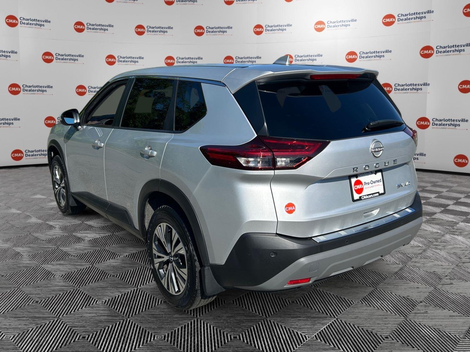 Used 2023 Brilliant Silver Metallic Nissan SV image 3