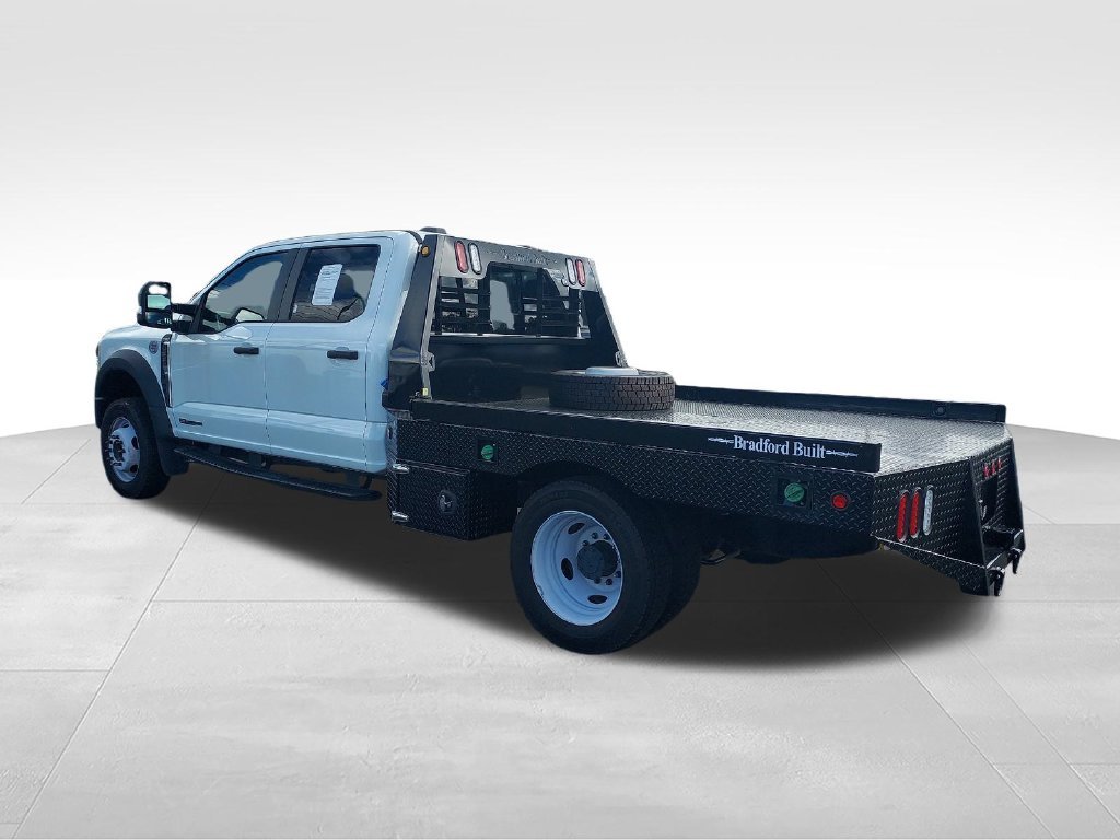 2025 Ford F-550 Super Duty Chassis Cab XL - Photo 3