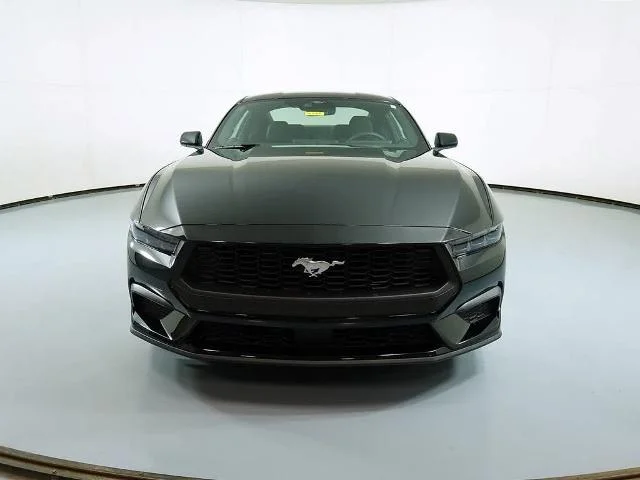 2026 Ford Mustang EcoBoost Fastback - Photo 38