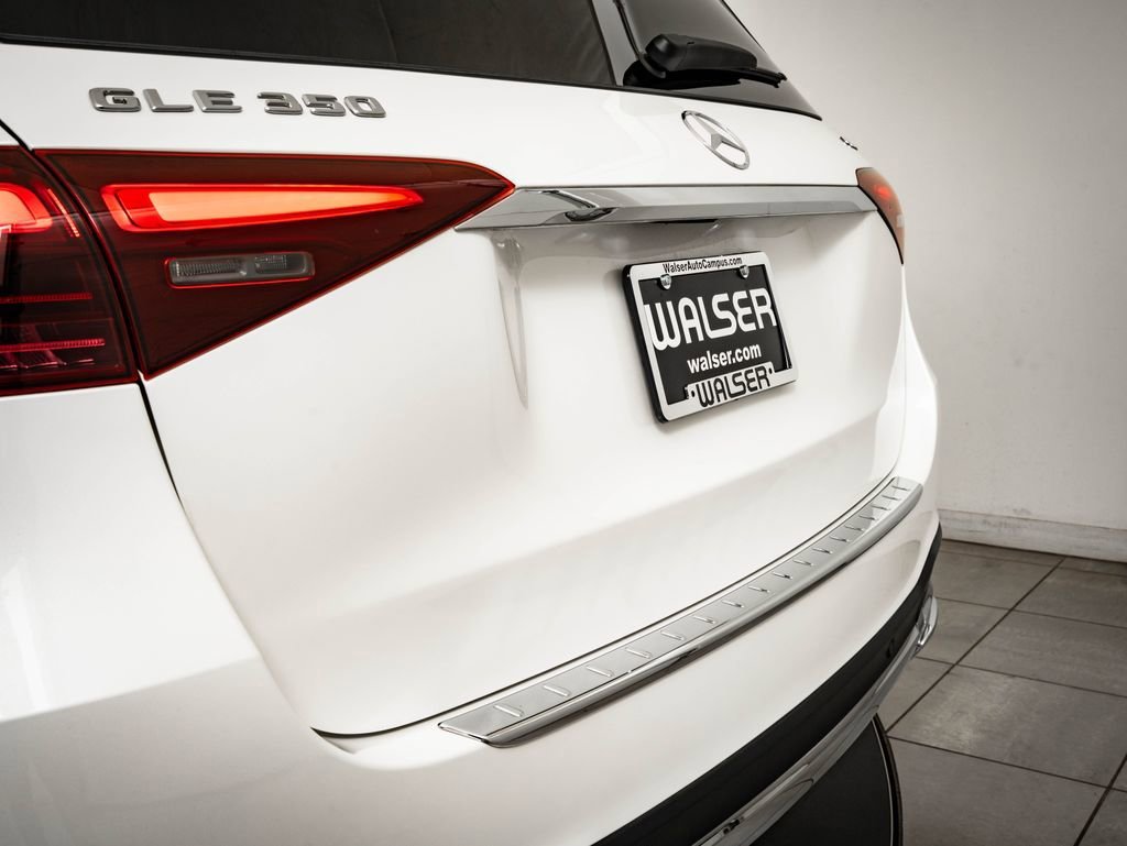 Used 2024 Manufaktur Diamond White Metallic Mercedes-Benz GLE 350 image 20