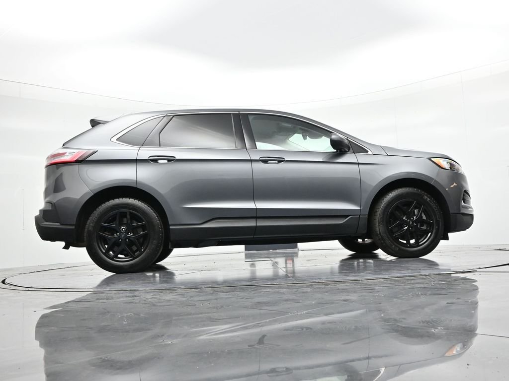 2024 Ford Edge SEL - Photo 23