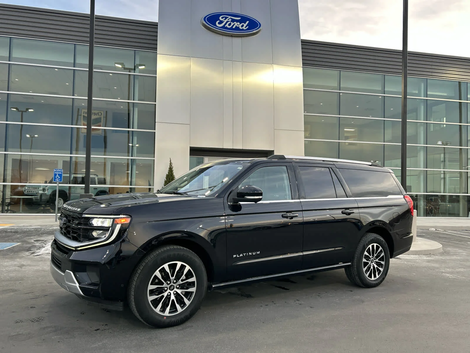 2025 Ford Expedition Platinum MAX 4x4's photo