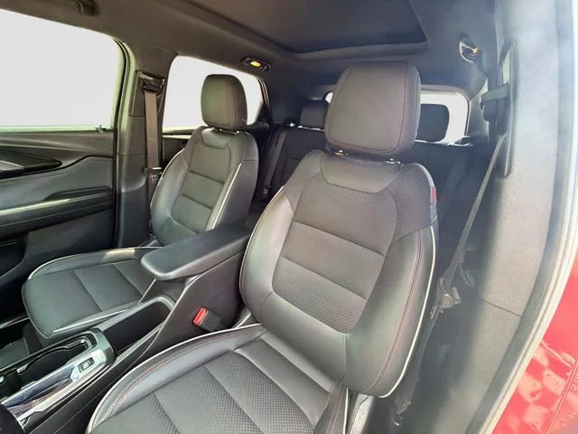 Used 2022 Red Chevrolet RS image 21