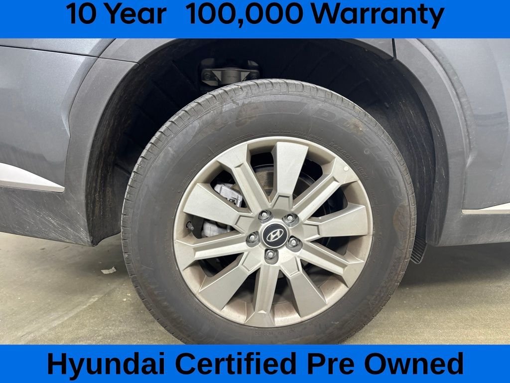 Certified Used 2025 Gray Hyundai SE image 6