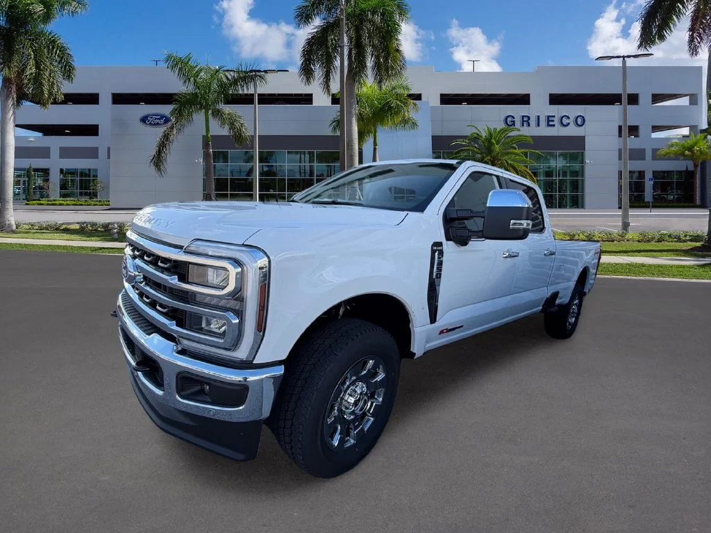 New 2027 Oxford White Ford F-250® King Ranch® image 3