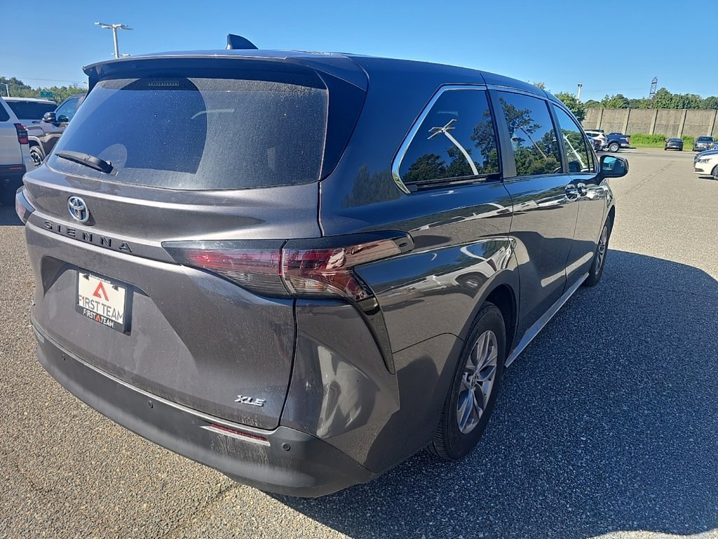 Used 2025 Gray Toyota XLE image 5