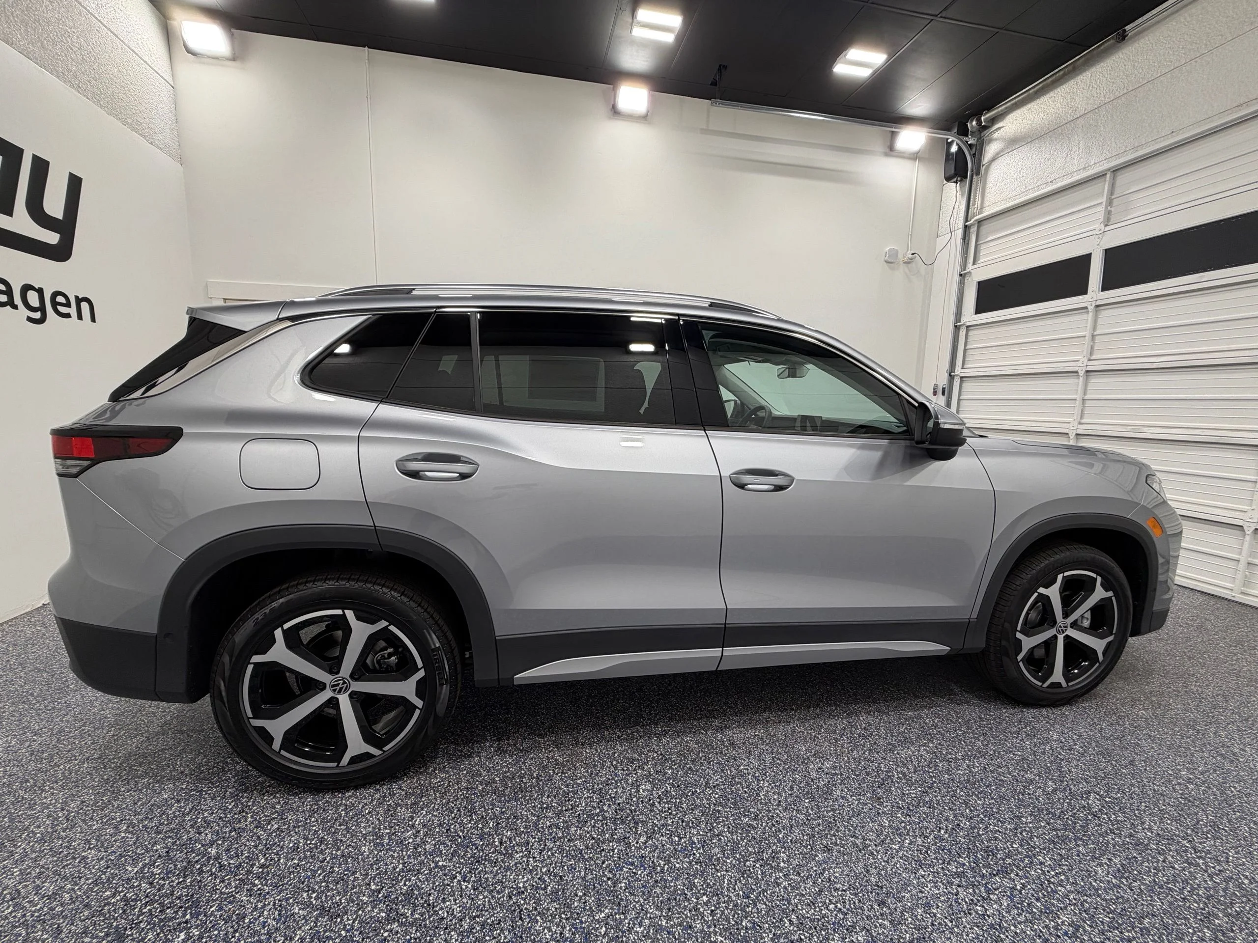 New 2026 Silver Volkswagen SE image 7