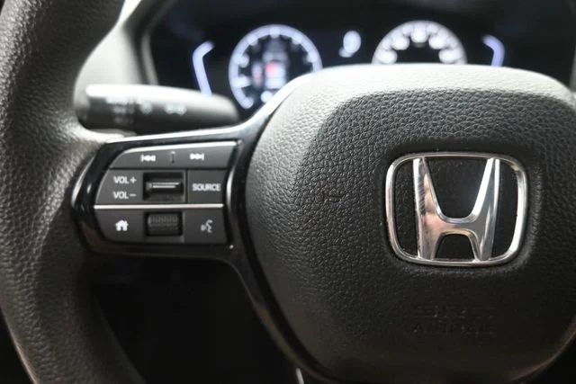 Used 2023 Platinum White Pearl Honda 2.0L 4D LX image 25