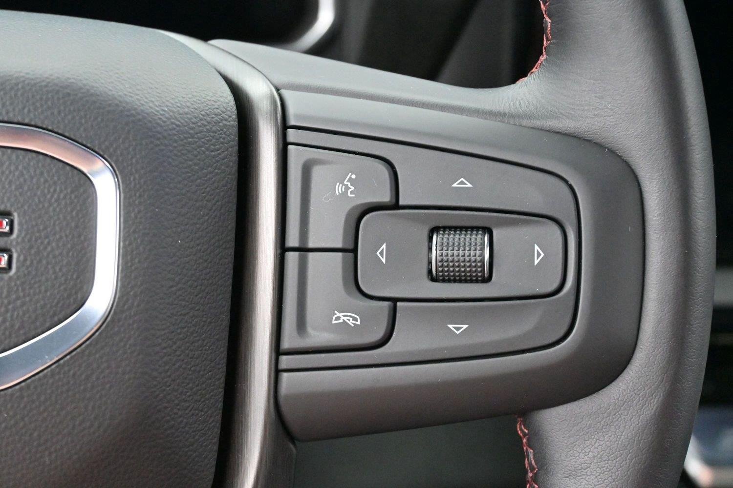 Used 2026 Titanium Rush Metallic GMC AT4X image 19