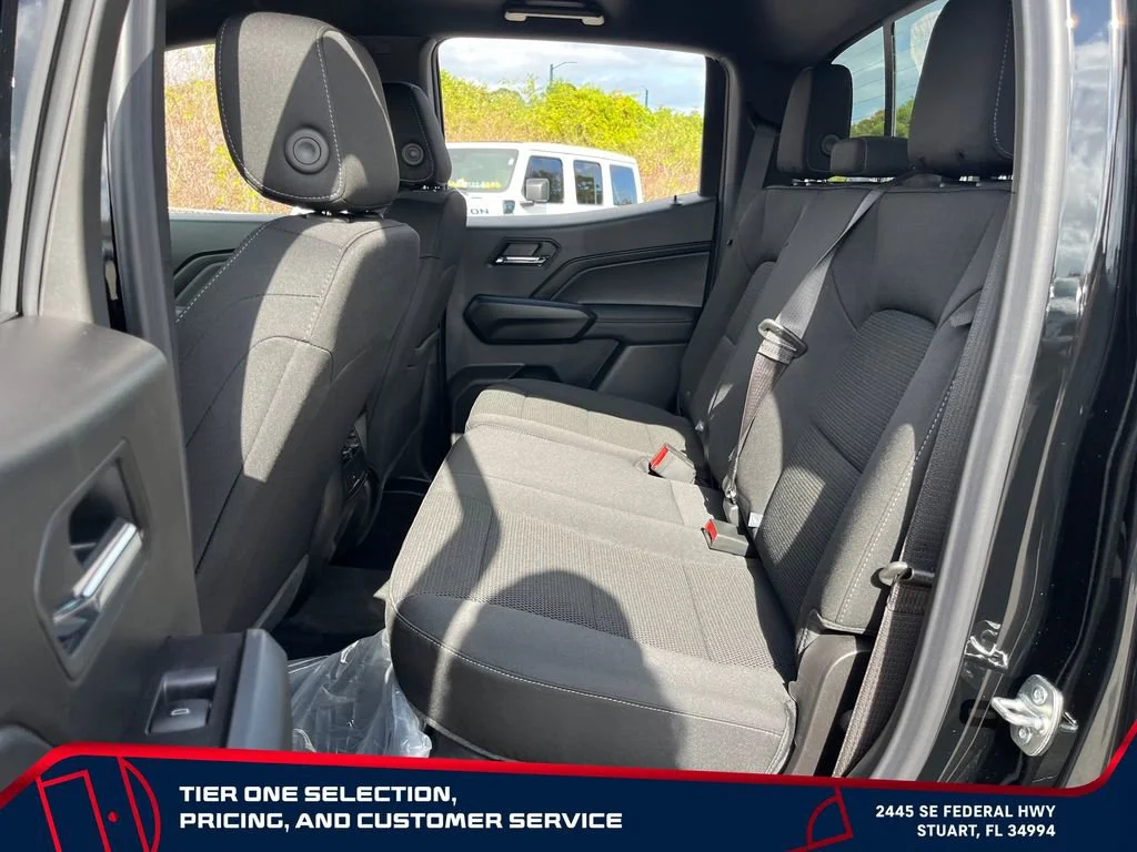 New 2026 Onyx Black GMC Elevation image 12