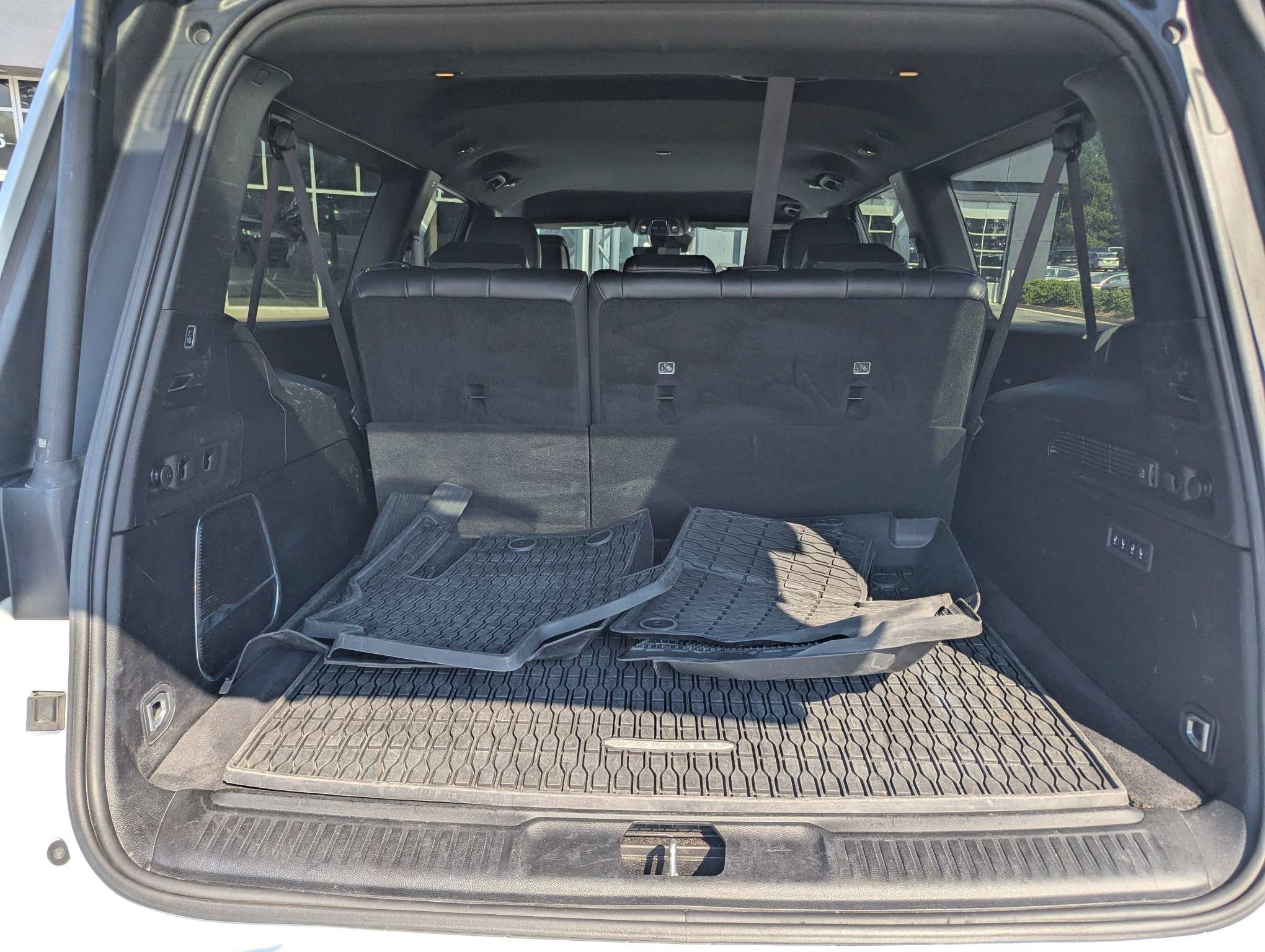 Used 2024 White Jeep Series II image 11