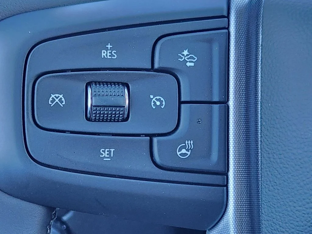 2026 GMC Sierra 1500 SLE - Photo 18