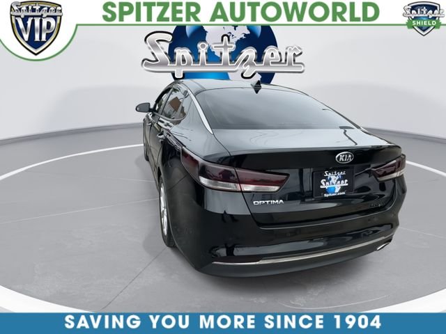 Used 2018 Black Kia LX image 7