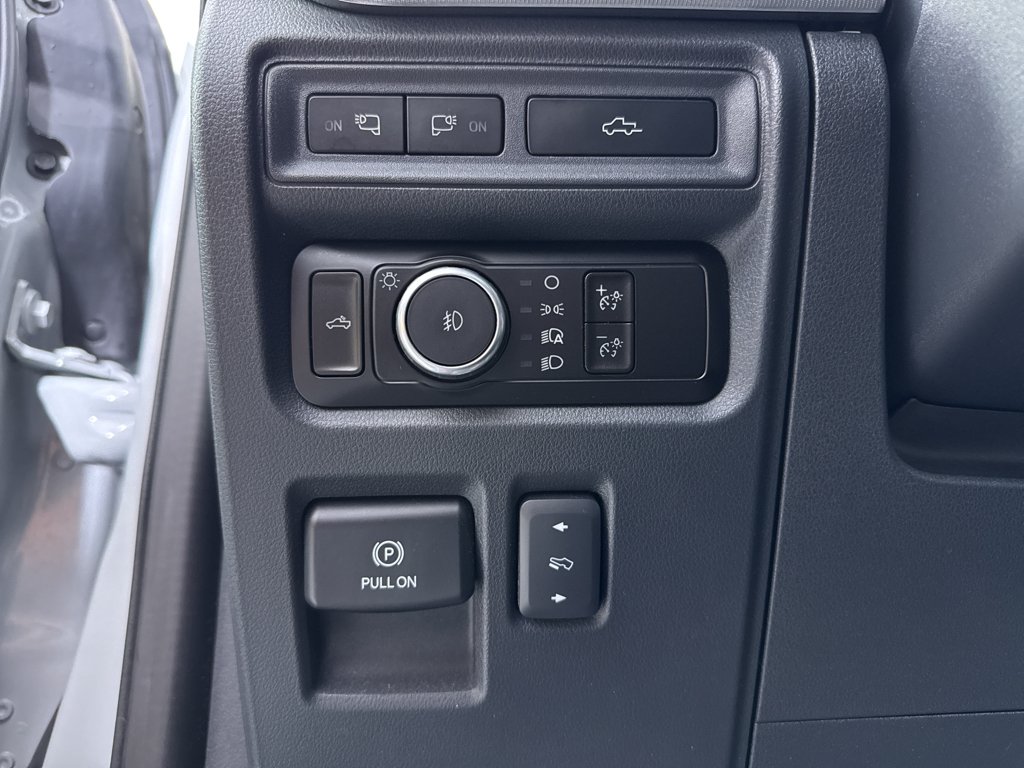Used 2023 Avalanche Ford Raptor image 31