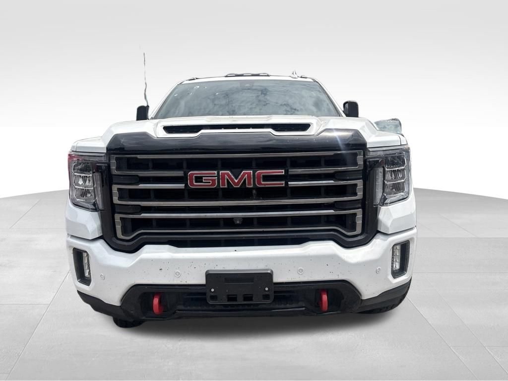Used 2020 White GMC AT4 image 4