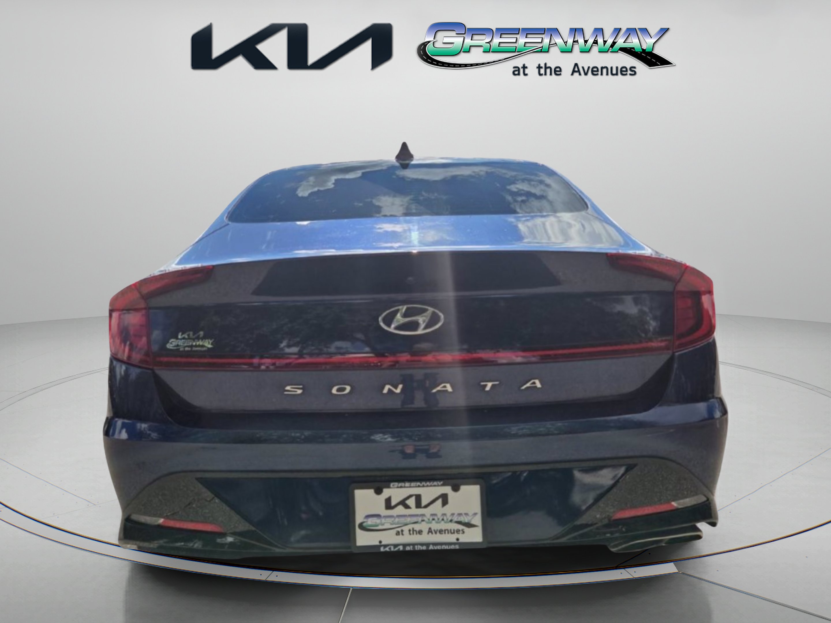 Used 2021 Stormy Sea Hyundai SEL image 6